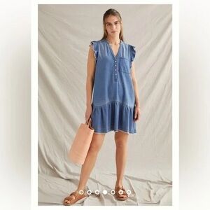 Pilcro Chambray Dress, Size M.